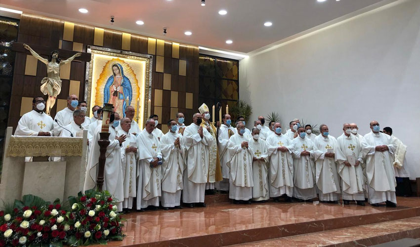 Consagran la Iglesia Universitaria Santa María de Guadalupe en Cancún -  Regnum Christi