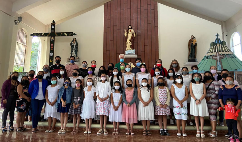 Niñas y niños de Cancún reafirman su alianza con Cristo - Regnum Christi Niñas y niños de Cancún reafirman su alianza con Cristo - Regnum Christi