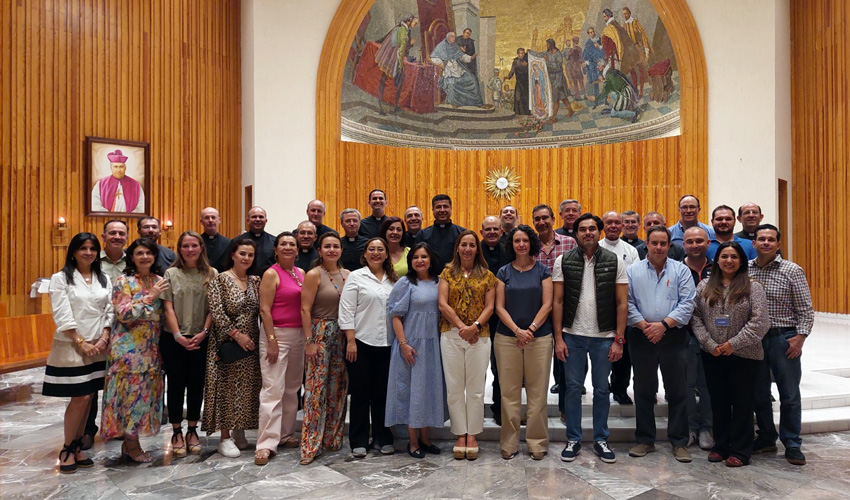 Reunión de directores de sección de adultos de México y Centroamérica