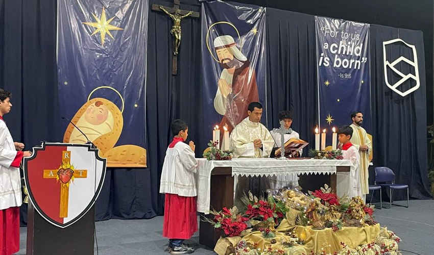 Celebran el nacimiento de Cristo en El Salvador