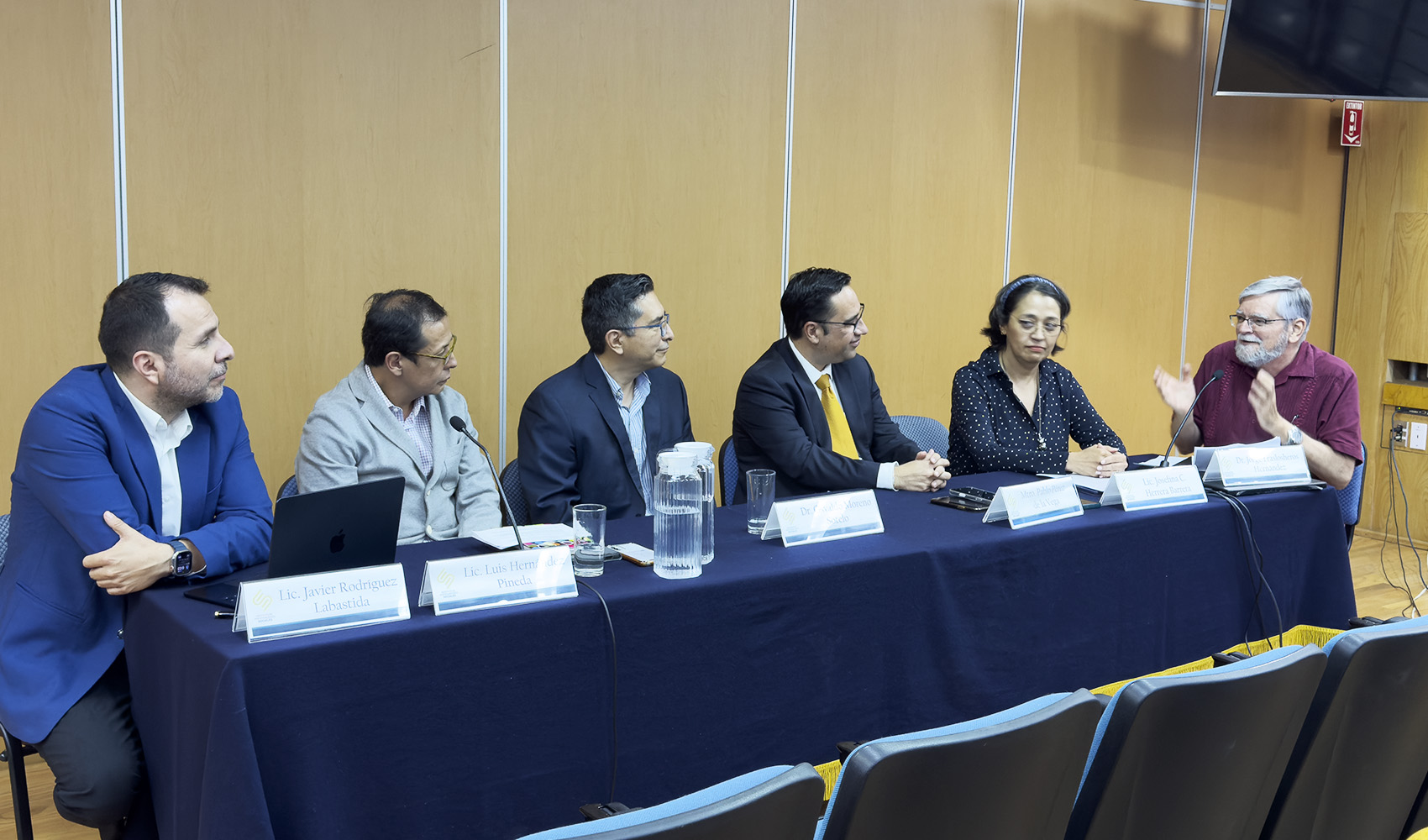 Participan en coloquio sobre el Papa Francisco en la UNAM